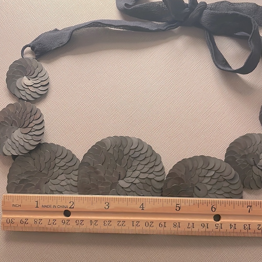 Graduated Statement Bib Necklace - Picture 8 of 8
